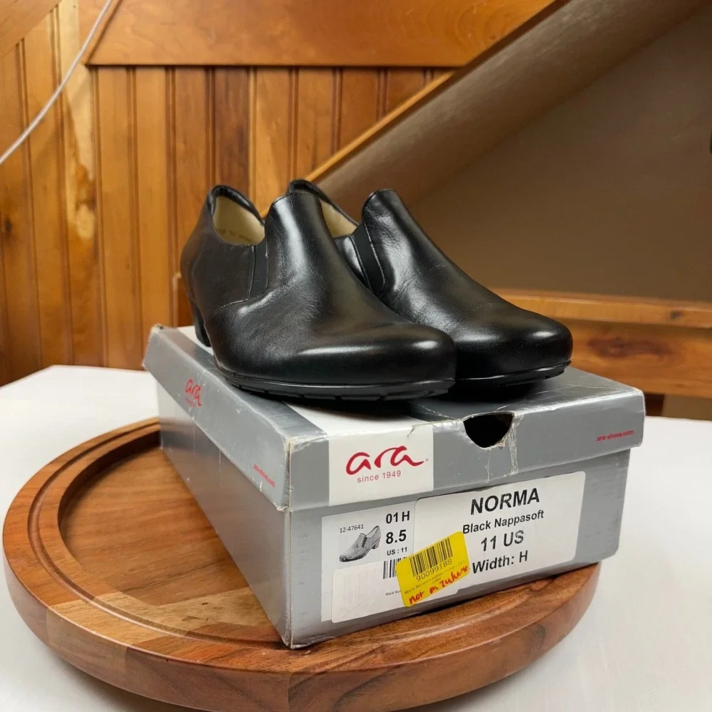Ara black leather
